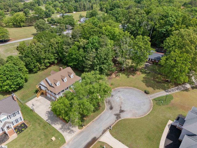 121 Sun Chase Drive, Easley, SC 29642