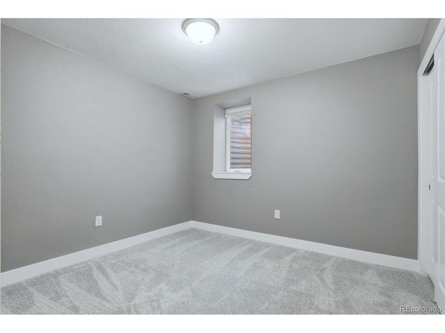 2737 N Elizabeth St, Denver, CO 80205