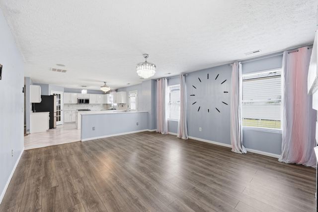 4650 Kenross Drive, Columbus, OH 43207