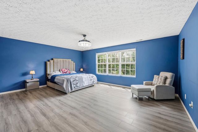 4650 Kenross Drive, Columbus, OH 43207