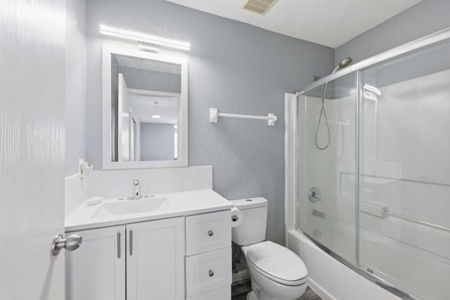 4650 Kenross Drive, Columbus, OH 43207