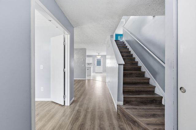 4650 Kenross Drive, Columbus, OH 43207