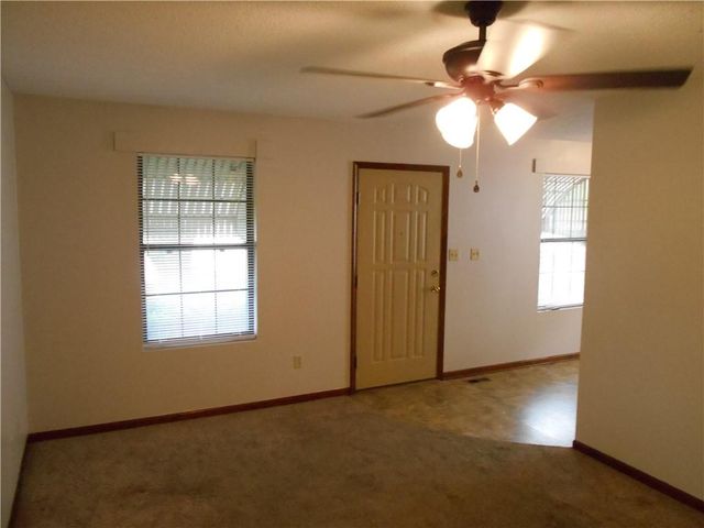 1021-1019 N Kiger Road, Independence, MO 64050