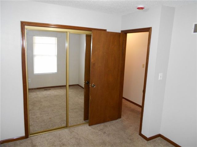 1021-1019 N Kiger Road, Independence, MO 64050