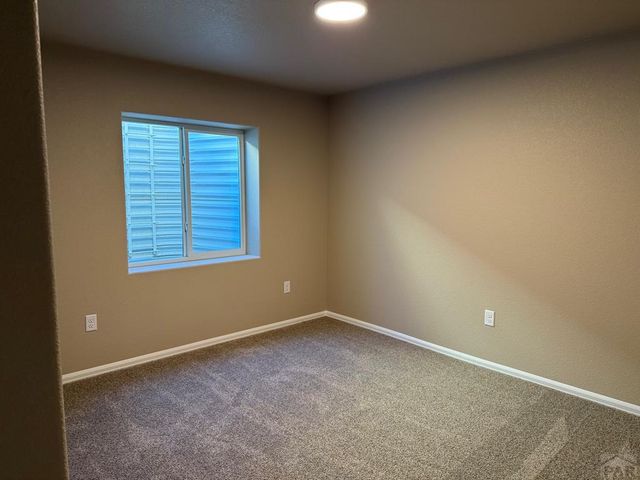 6104 Harper Ln, Pueblo, CO 81008