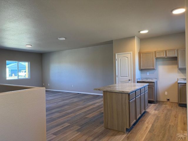 6104 Harper Ln, Pueblo, CO 81008