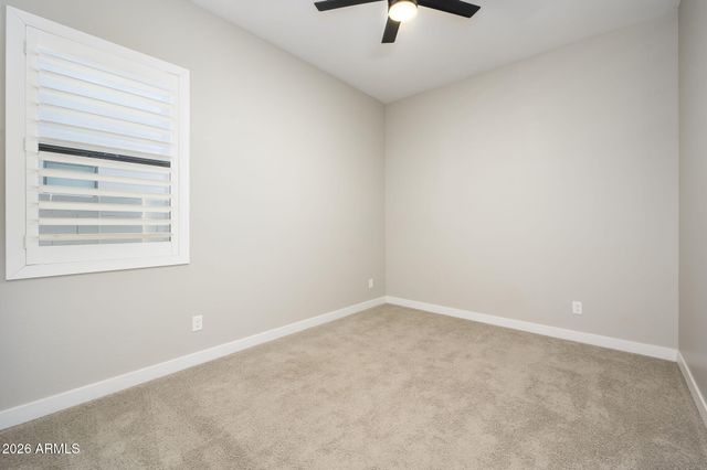 824 E MONTE Way, Phoenix, AZ 85042