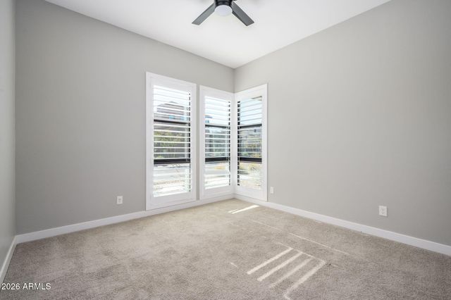 824 E MONTE Way, Phoenix, AZ 85042