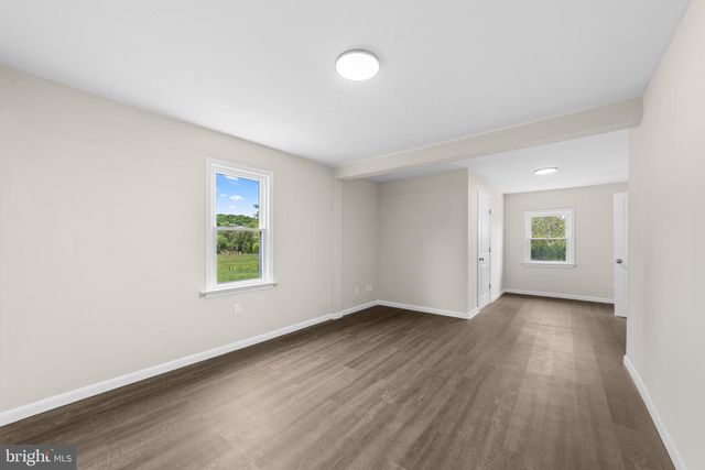 7 MEADOWVIEW AVE, Pennsville, NJ 08070