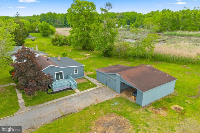 7 MEADOWVIEW AVE, Pennsville, NJ 08070