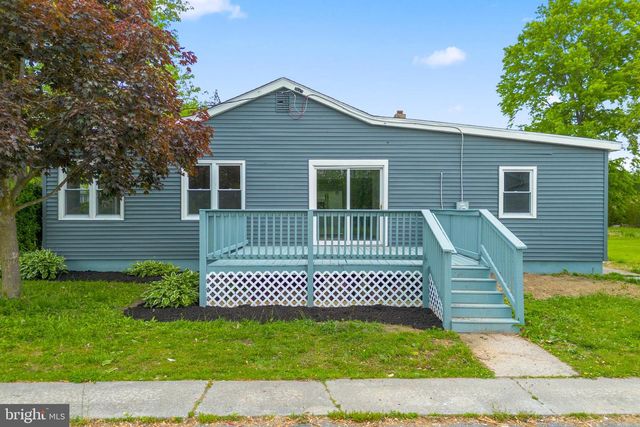 7 MEADOWVIEW AVE, Pennsville, NJ 08070