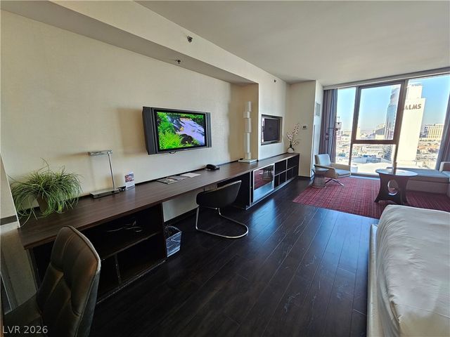 4381 West Flamingo Road 2208, Las Vegas, NV 89103