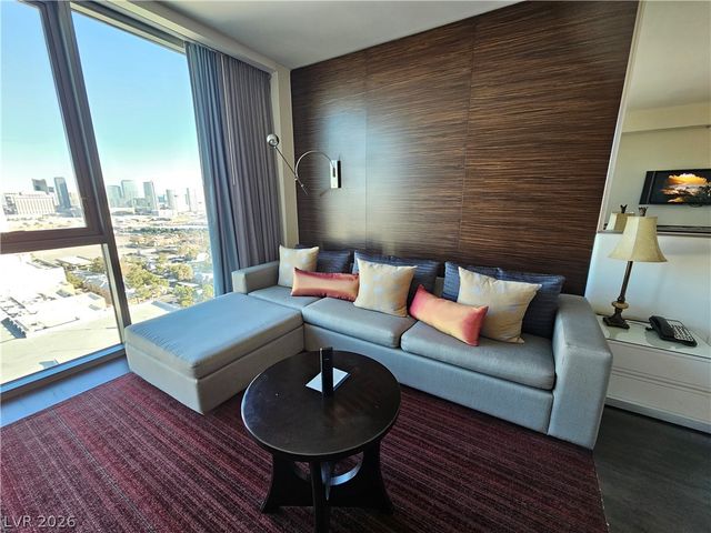 4381 West Flamingo Road 2208, Las Vegas, NV 89103