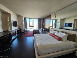 4381 West Flamingo Road 2208, Las Vegas, NV 89103