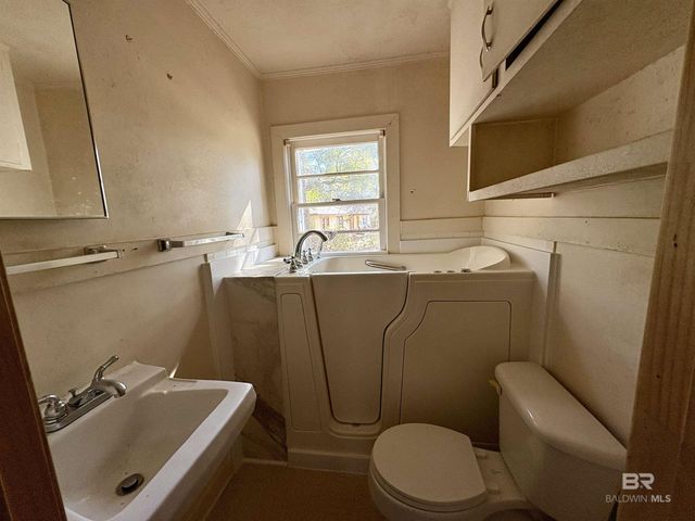 4060 Dickson Lane, Mobile, AL 36618