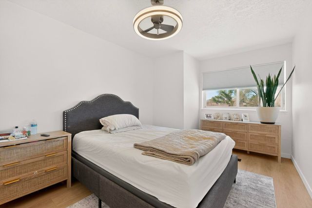 5301 Hattiesburg Avenue NW, Albuquerque, NM 87120