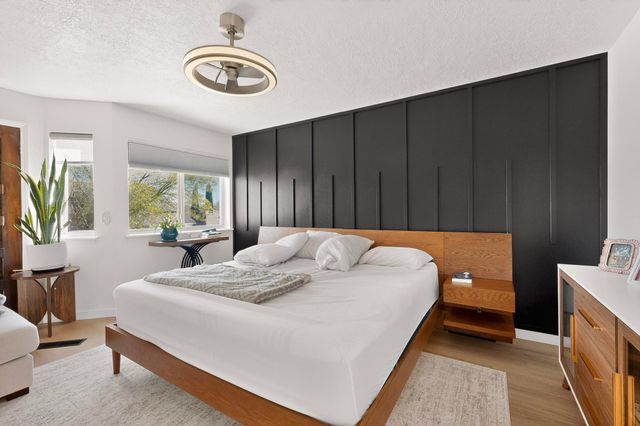 5301 Hattiesburg Avenue NW, Albuquerque, NM 87120