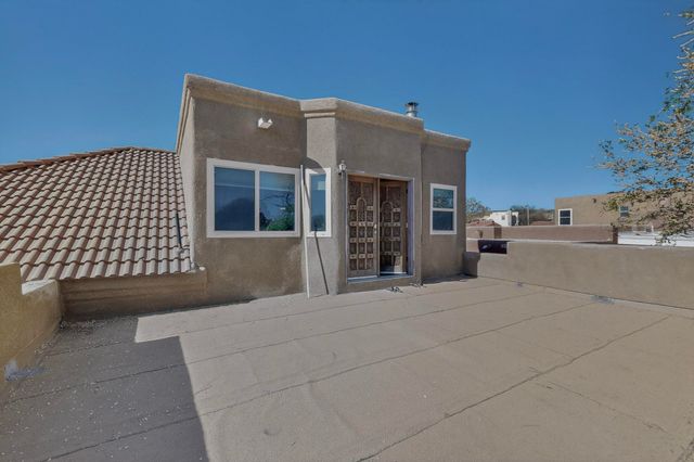 5301 Hattiesburg Avenue NW, Albuquerque, NM 87120