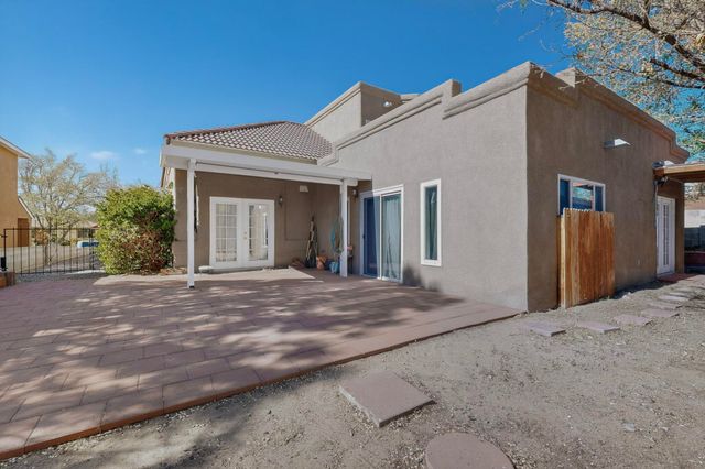 5301 Hattiesburg Avenue NW, Albuquerque, NM 87120