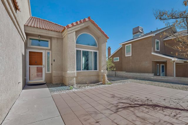 5301 Hattiesburg Avenue NW, Albuquerque, NM 87120