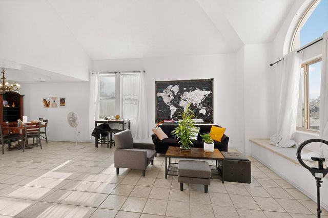 5301 Hattiesburg Avenue NW, Albuquerque, NM 87120