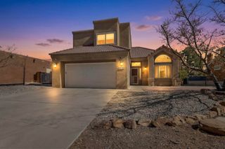 5301 Hattiesburg Avenue NW, Albuquerque, NM 87120