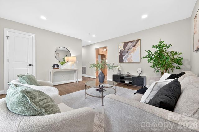 1434 Waddell Street, Charlotte, NC 28216