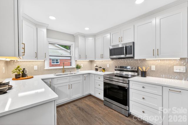 1434 Waddell Street, Charlotte, NC 28216