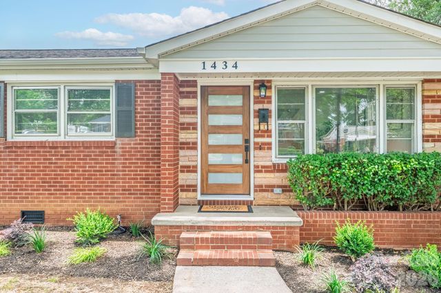 1434 Waddell Street, Charlotte, NC 28216