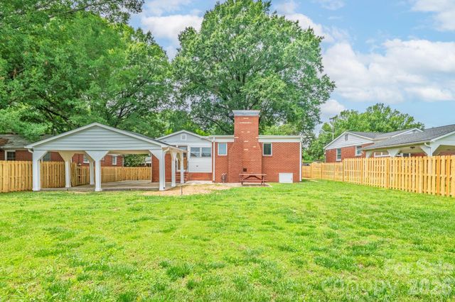 1434 Waddell Street, Charlotte, NC 28216