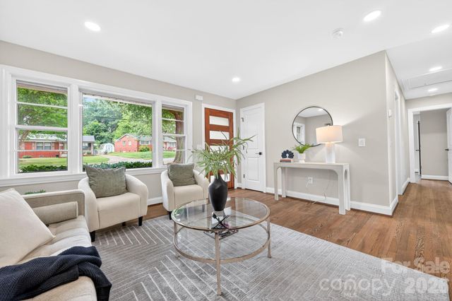1434 Waddell Street, Charlotte, NC 28216