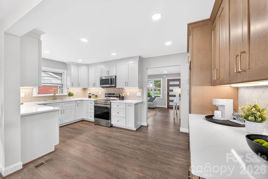 1434 Waddell Street, Charlotte, NC 28216