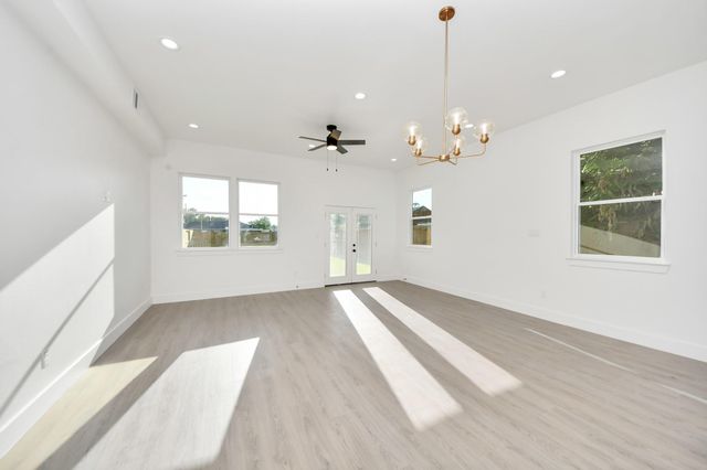 9021 Spaulding Street, Houston, TX 77016