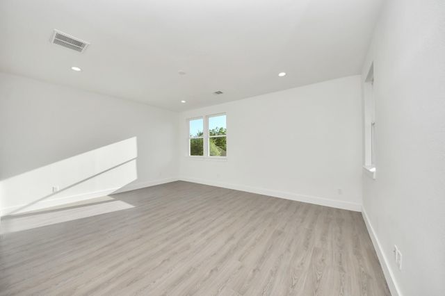 9021 Spaulding Street, Houston, TX 77016