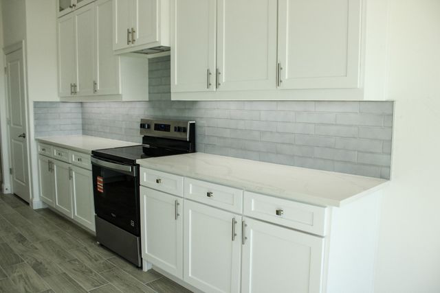 102 Country Road 4511, Decatur, TX 76234