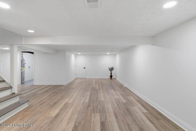 6315 Tioga Rd, Louisville, KY 40214