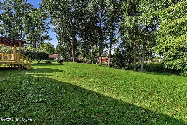 6315 Tioga Rd, Louisville, KY 40214