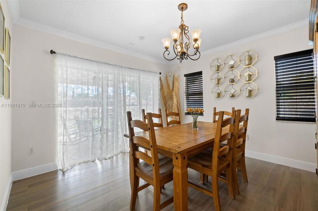 9128 SW 211th Ln, Cutler Bay, FL 33189