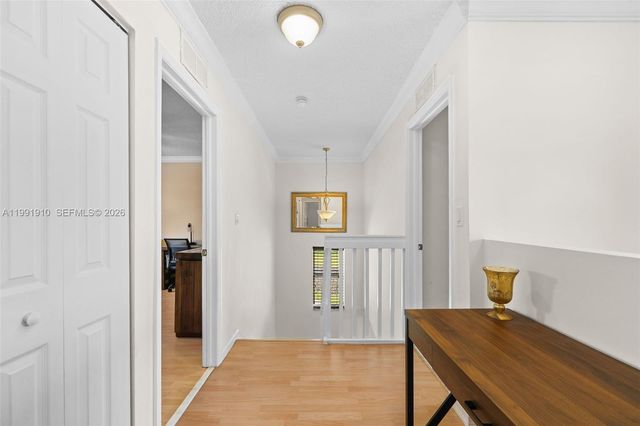 9128 SW 211th Ln, Cutler Bay, FL 33189