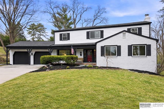 9468 Jackson Circle, Omaha, NE 68114