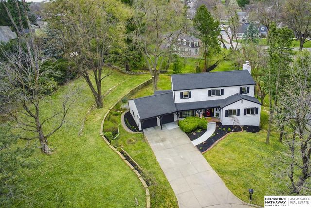 9468 Jackson Circle, Omaha, NE 68114