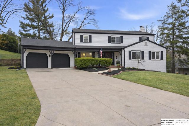 9468 Jackson Circle, Omaha, NE 68114