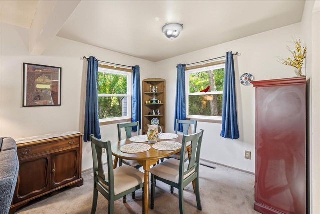W53N849 Castle COURT, Cedarburg, WI 53012