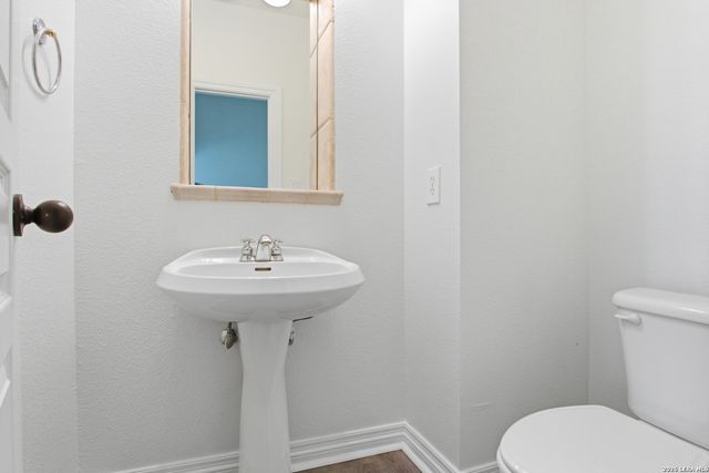 1707 ALPINE CIR, San Antonio, TX 78248