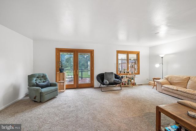 621 HILLCREST CT, Media, PA 19063