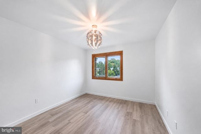 621 HILLCREST CT, Media, PA 19063