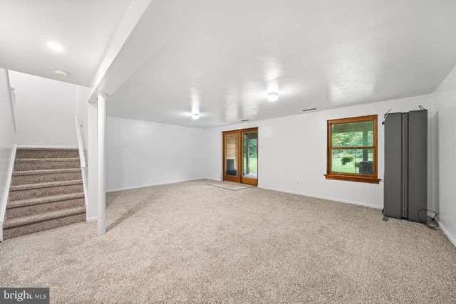 621 HILLCREST CT, Media, PA 19063