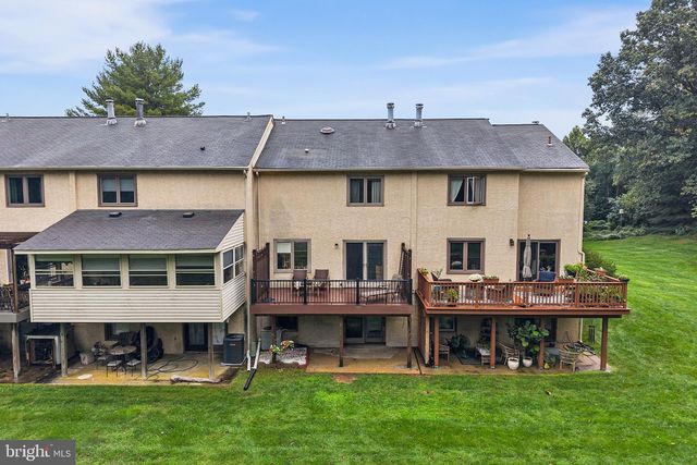 621 HILLCREST CT, Media, PA 19063