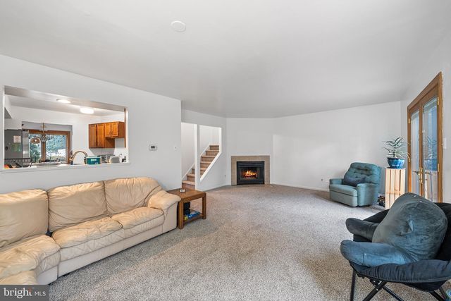 621 HILLCREST CT, Media, PA 19063