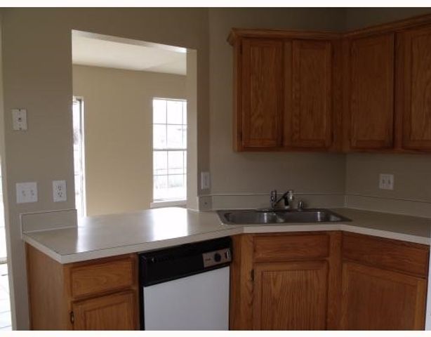 29 Cheryl Circle, Bentonville, AR 72712